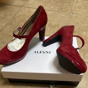 Alfani ruby red heels. Size 9m. Only worn twice.